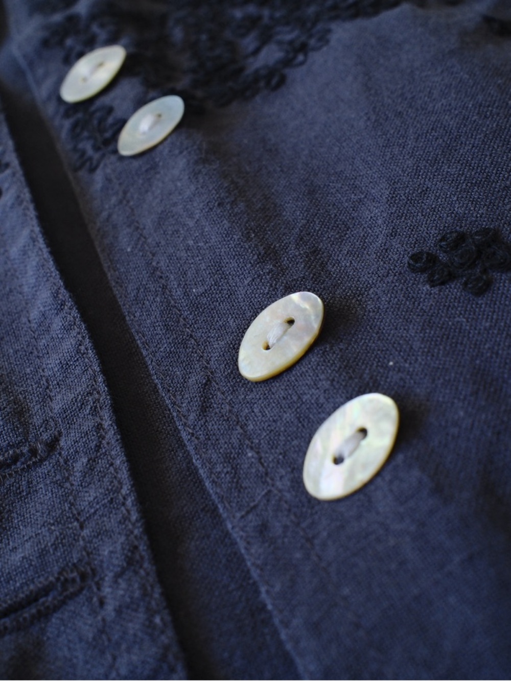 Linen Embroidered Abalone Button Front Top Lagenlook Coastal Minimalist Blouse - Picture 4 of 8